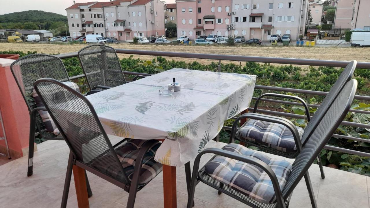 Apartments Dragica Poreč Exterior foto